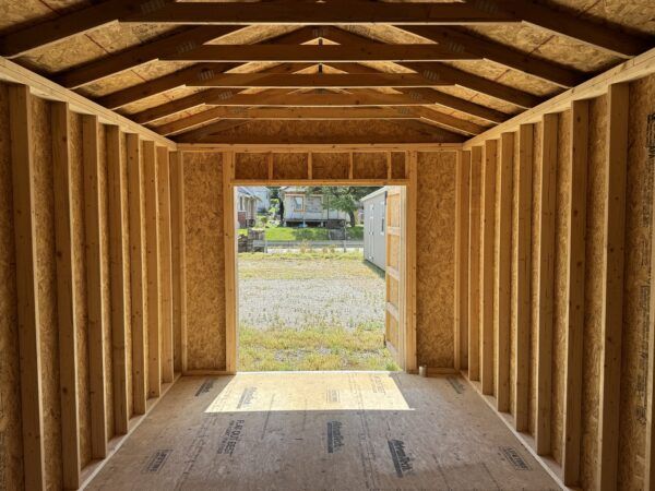 10x20 Utility - Image 3