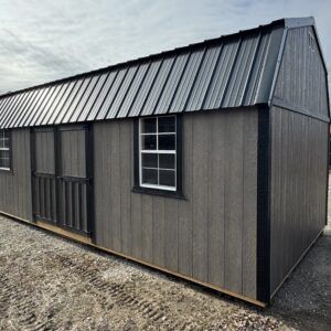 Side Lofted Barn
